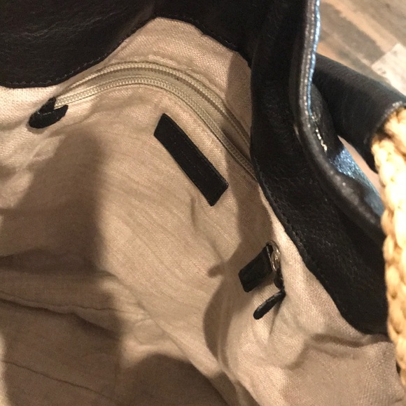 Cynthia Hart leather purse - Picture 3 of 3